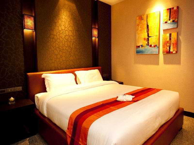 Pietra Bangkok Hotel Екстериор снимка